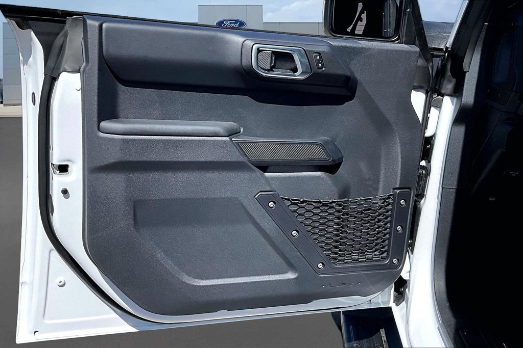 New 2026 Ford Bronco Outer Banks AWD/4WD image 25