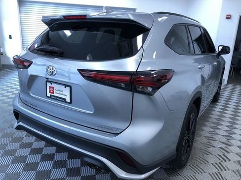 Certified 2025 Toyota Highlander XSE AWD/4WD image 34