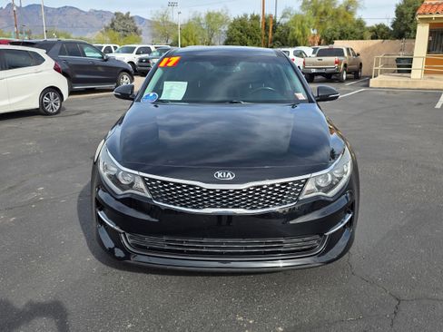 Used 2017 Kia Optima EX w/ Premium Package image 8