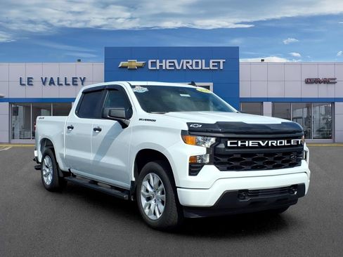 Used 2023 Chevrolet Silverado 1500 Custom w/ LPO, Dark Essentials Package AWD/4WD image 1