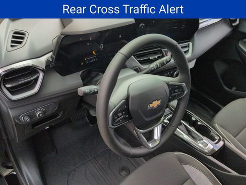 New 2026 Chevrolet TrailBlazer LT w/ LT Cold Weather Package AWD/4WD image 11