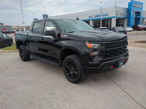 Used 2024 Chevrolet Silverado 1500 Custom Trail Boss image 2