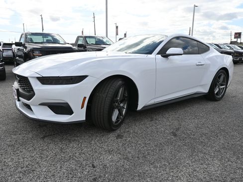 New 2026 Ford Mustang Premium image 8