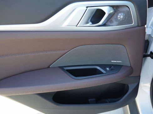 Certified 2025 BMW i4 xDrive40i image 10