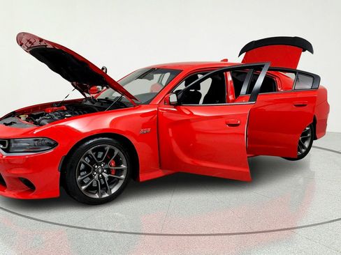 Used 2021 Dodge Charger Scat Pack w/ Plus Group RWD image 9