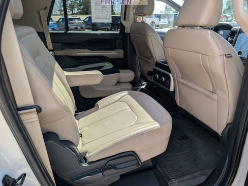 Used 2024 Ford Expedition Max Limited AWD/4WD image 19