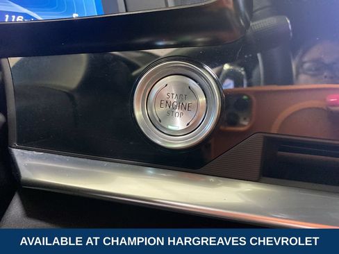 Used 2024 Chevrolet Corvette Stingray Preferred Conv w/ Z51 Performance Package RWD image 22