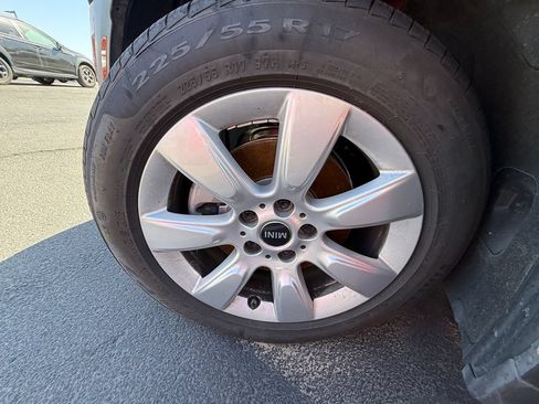 Used 2024 MINI Cooper Countryman FWD image 15