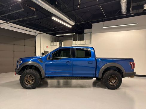Used 2018 Ford F150 Raptor w/ Equipment Group 802A Luxury AWD/4WD image 4