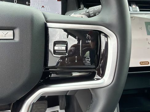 Used 2025 Land Rover Discovery Sport S AWD/4WD image 37
