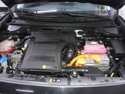 Used 2022 Kia Niro LX image 12