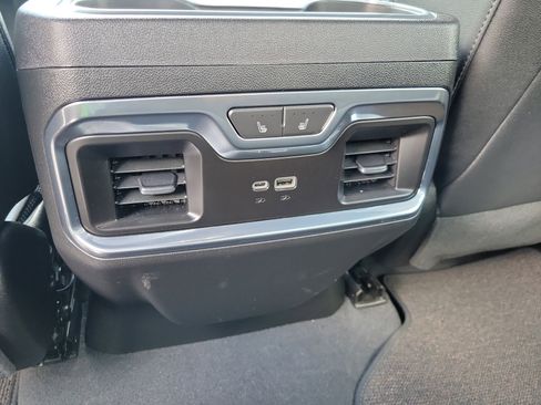 Certified 2024 Chevrolet Silverado 2500 High Country w/ High Country Premium Package AWD/4WD image 15