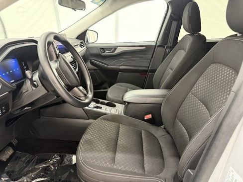 Used 2025 Ford Escape Active image 11