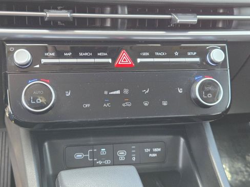 Used 2025 Hyundai Tucson SEL FWD image 11