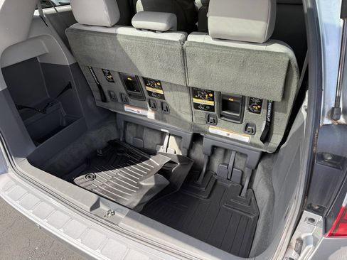 Used 2016 Toyota Sienna XLE w/ XLE Navigation Package FWD image 73