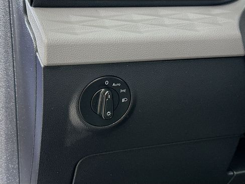 Certified 2024 Volkswagen Taos S AWD/4WD image 11
