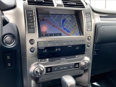 Used 2021 Lexus GX 460 Premium w/ Premium Package AWD/4WD image 35