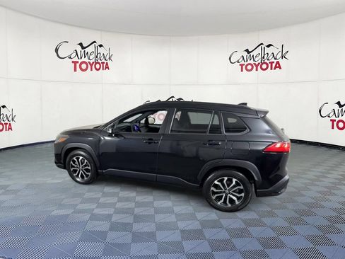 Used 2024 Toyota Corolla Cross AWD Hybrid w/ Moonroof Package image 8
