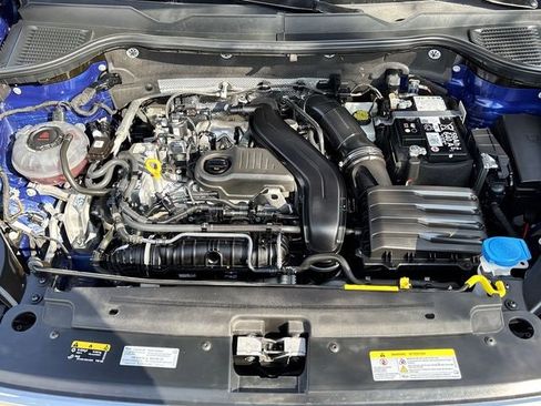 Used 2024 Volkswagen Taos S image 28