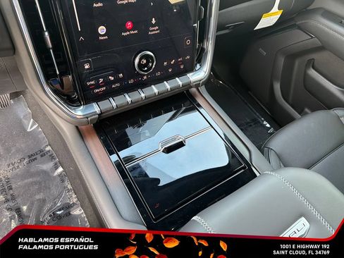 New 2026 GMC Yukon XL Denali w/ Sun & Power Step Package AWD/4WD image 23