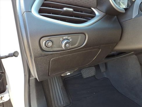 Used 2024 Chevrolet Malibu LT image 16