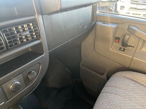 Used 2020 Chevrolet Express 2500 Extended w/ Communications Package image 28