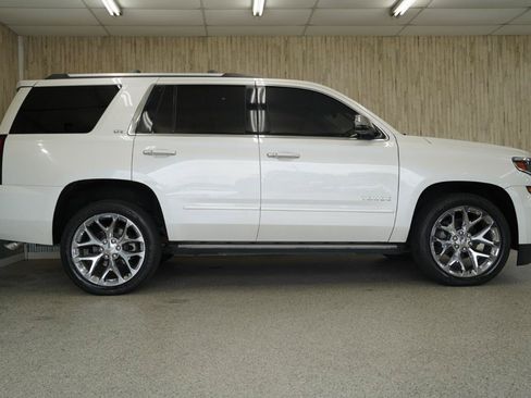 Used 2016 Chevrolet Tahoe LTZ AWD/4WD image 6