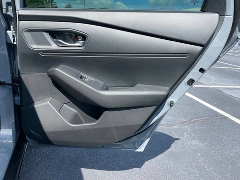 Used 2025 Honda Accord Sport image 35