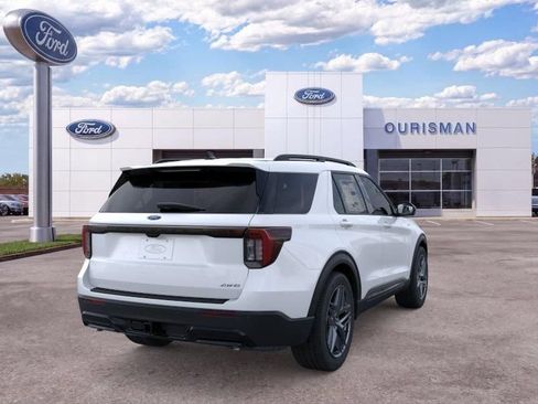 New 2026 Ford Explorer ST-Line w/ ST-Line Street Pack AWD/4WD image 7
