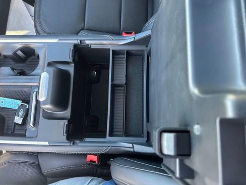 New 2025 Ford Expedition Max Platinum w/ Driver's Package image 26