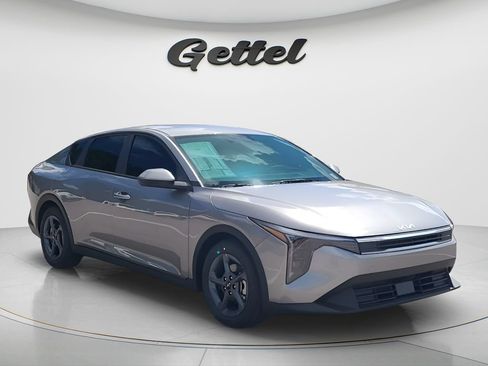 Used 2025 Kia K4 FWD image 7
