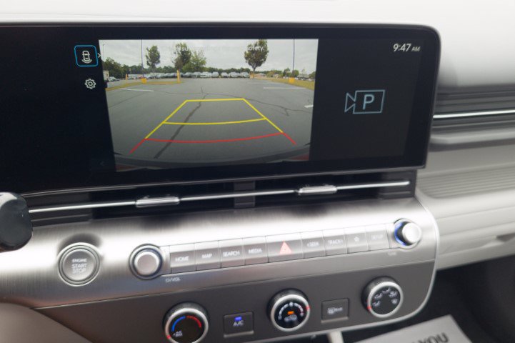 New 2027 Hyundai Kona SE FWD image 21