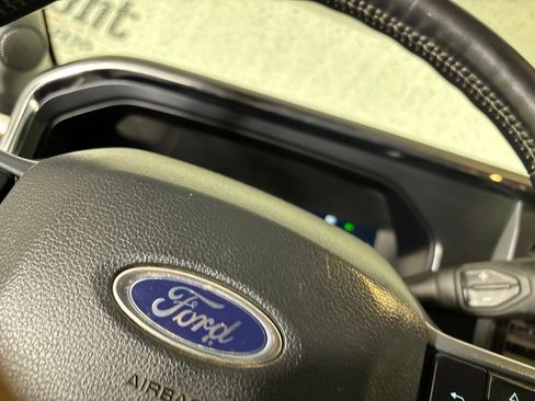 Used 2024 Ford F350 Lariat w/ Black Appearance Package AWD/4WD image 17