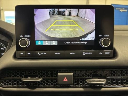 Certified 2024 Honda HR-V LX image 33