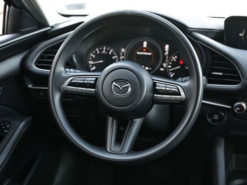 Used 2021 MAZDA MAZDA3 Sedan FWD image 27