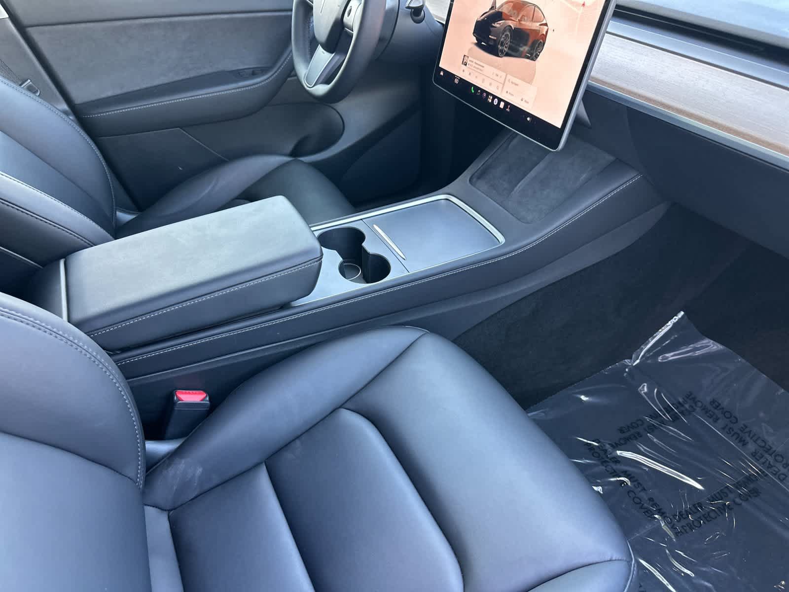 Used 2022 Tesla Model Y Performance AWD/4WD image 17