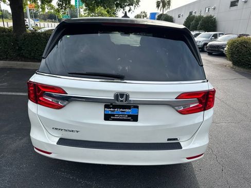Certified 2018 Honda Odyssey EX-L image 4