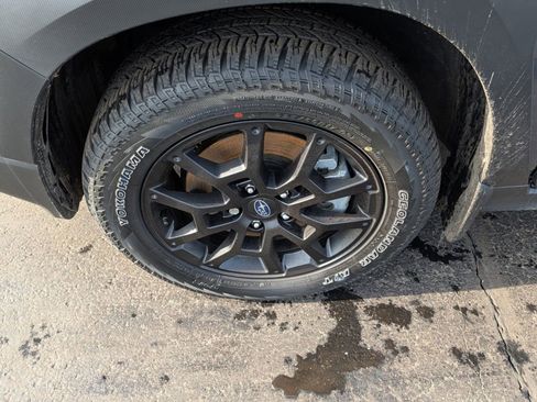 Used 2025 Subaru Crosstrek 2.5i Wilderness w/ Wilderness Package image 18