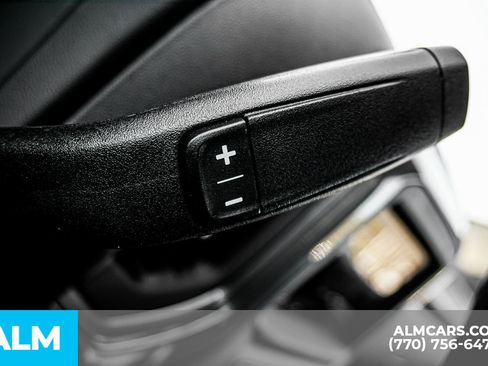 Used 2026 Chevrolet Silverado 1500 Custom image 34