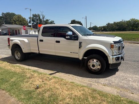 Used 2022 Ford F450 Lariat w/ Lariat Value Package AWD/4WD image 7