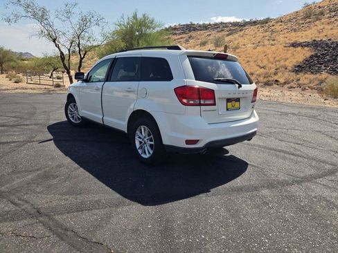 Used 2015 Dodge Journey SXT w/ Flexible Seating Group FWD image 6