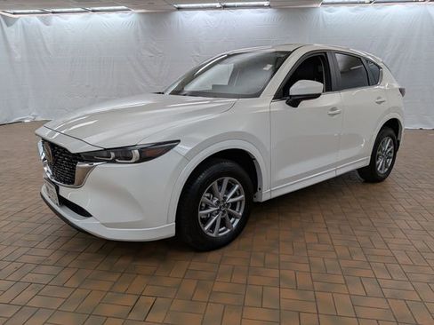 Certified 2025 MAZDA CX-5 AWD 2.5 S w/ Preferred Package image 3