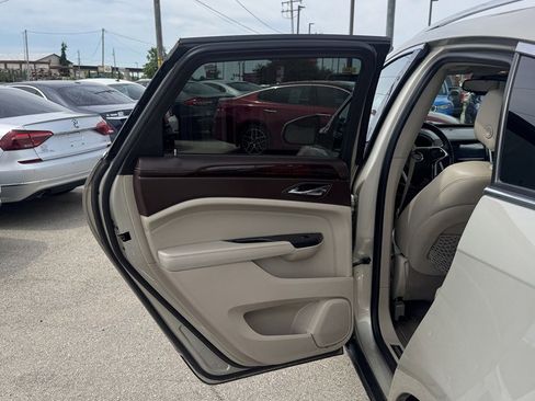 Used 2015 Cadillac SRX Performance w/ Driver Awareness Package AWD/4WD image 21