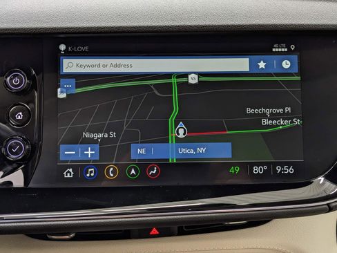 Used 2023 Buick Envision Avenir image 21