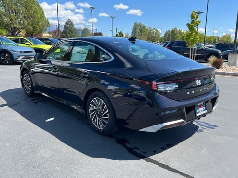New 2026 Hyundai Sonata Limited FWD image 11