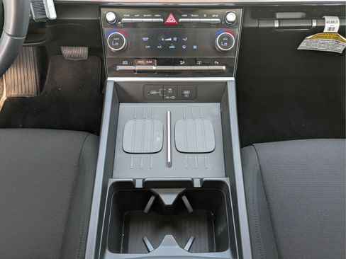 Certified 2026 Hyundai Santa Fe SE FWD image 18