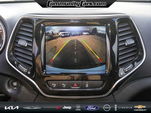 Used 2021 Jeep Cherokee Limited w/ Elite Package image 18