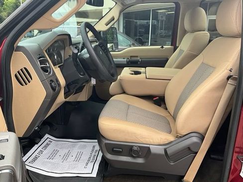 Used 2015 Ford F350 XLT w/ XLT Value Package AWD/4WD image 4