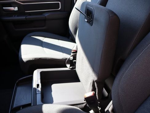 Used 2025 RAM 2500 Big Horn image 30