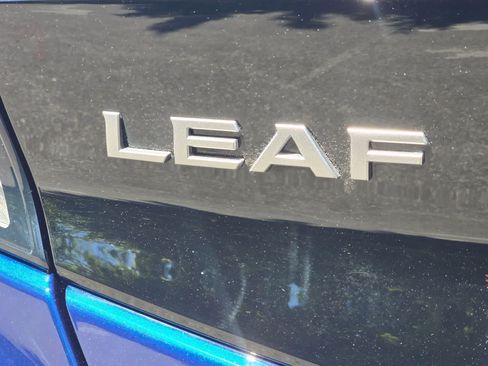 Used 2023 Nissan Leaf S FWD image 6